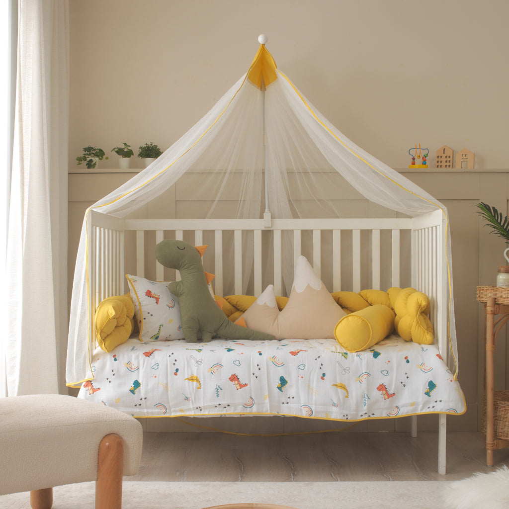 Rex, Dino ve Buzul Dağ karakter yastıkları ve uyku arkadaşları.