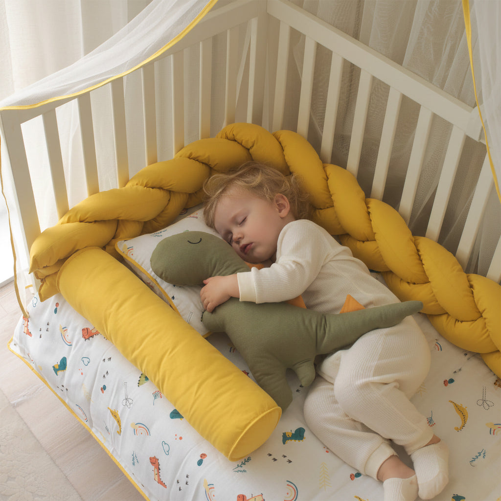 Dino Örgülü Bebek Uyku Seti – Sarı & Vizon