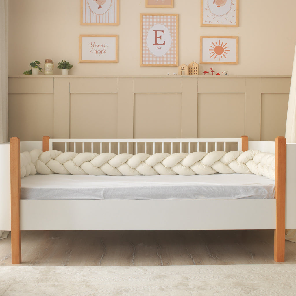 270 cm ve 360 cm seçenekli montessori yatak uyumlu krem örgü koruma.