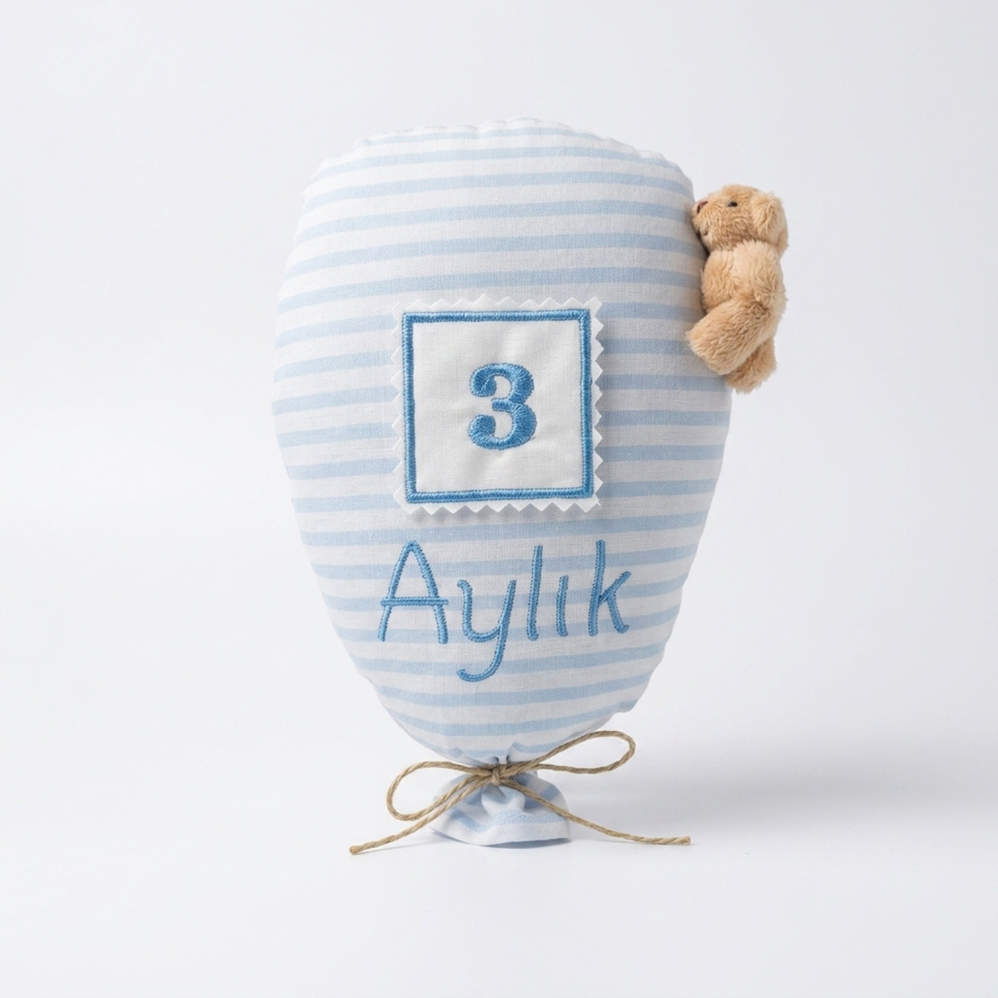 Mavi çizgili ay takip balonu yakın doku detayı
