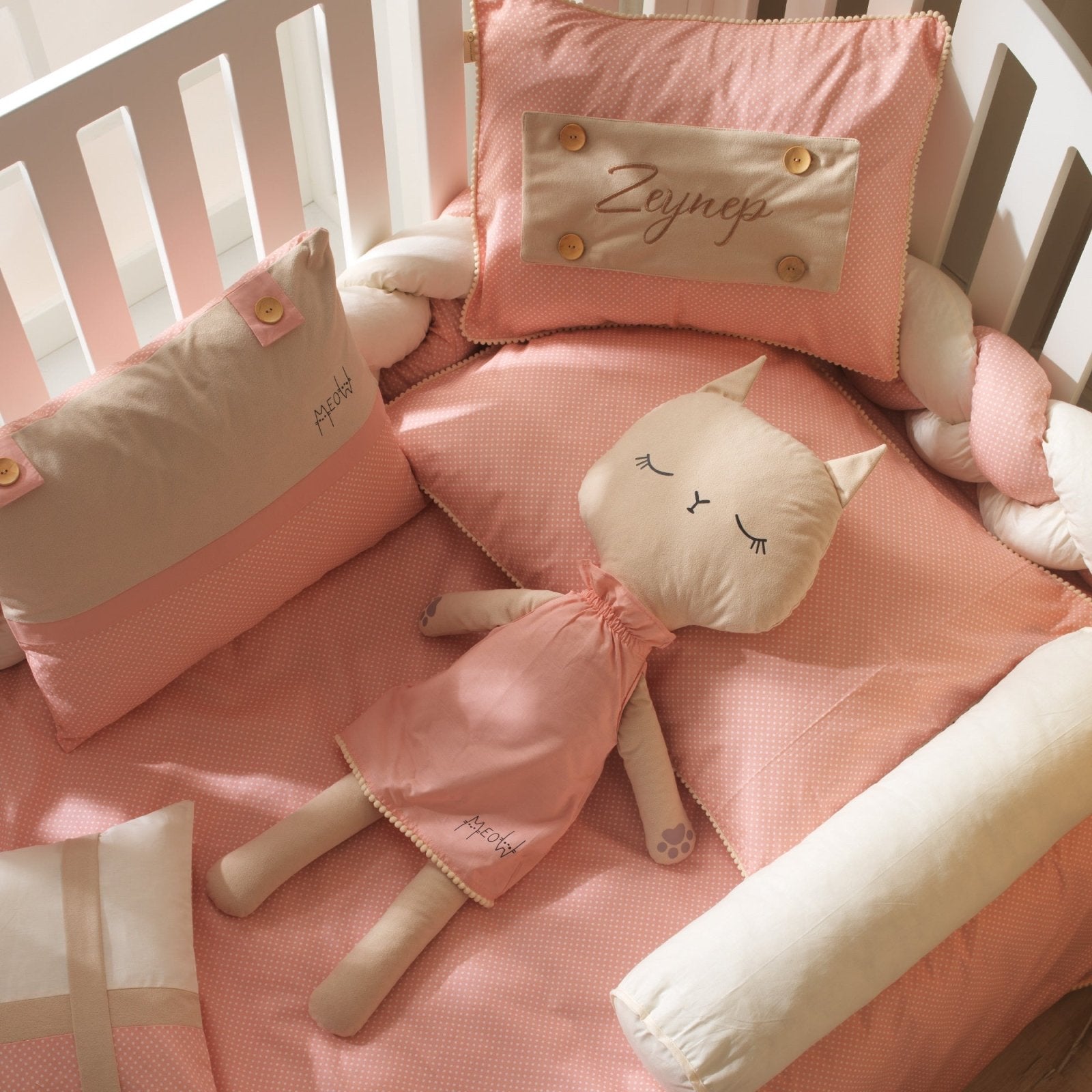 Misty Pink Silindir Yastık | Boutique 60x15 Krem | Joyful Kids | Bebek Yastığı - Joyful Kids