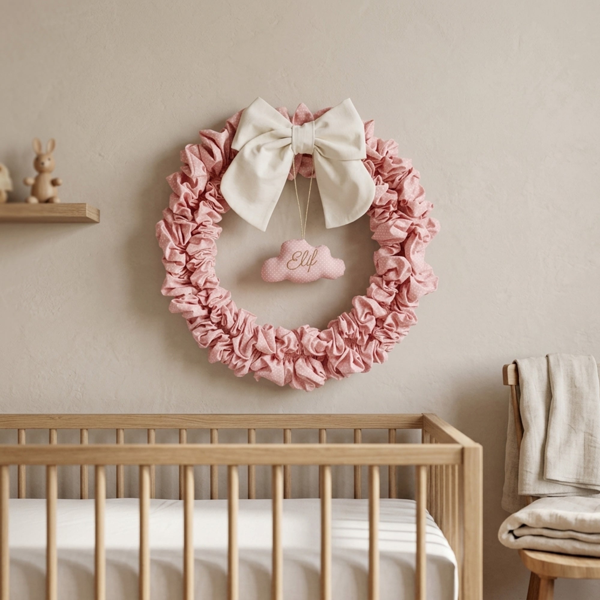 İsimli Bebek Kapı Süsü Çember – Pembe Puantiyeli | Joyful Kids