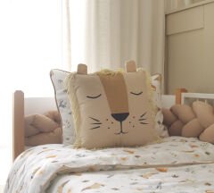 Aslan Figürlü Dekoratif Uyku Arkadaşı Yastık – Jungle Serisi Safari Temalı Çocuk ve Bebek Odası