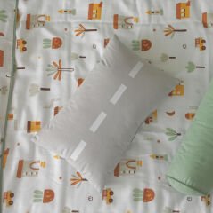 My City Yol Figür Yastığı – Gri Renkli Dekoratif Yol Yastığı | Montessori Temalı Çocuk Odası Aksesuarı