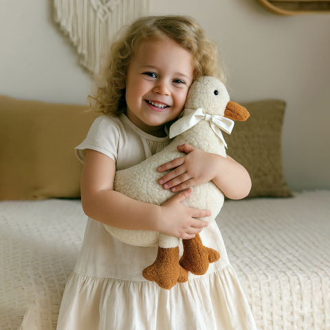 Luna Ördek – Bebek Odası İçin Dekoratif %100 Organik Peluş Yastık